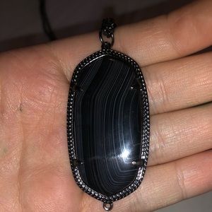 kendra scott long necklace:)